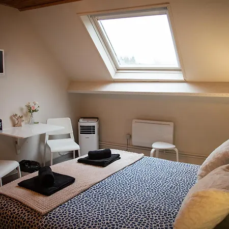 Bed and breakfast 3 Pause Nature Avec Salle De Bain Privative, Entrée Indépendante Et Arrivée Autonome Sorbais